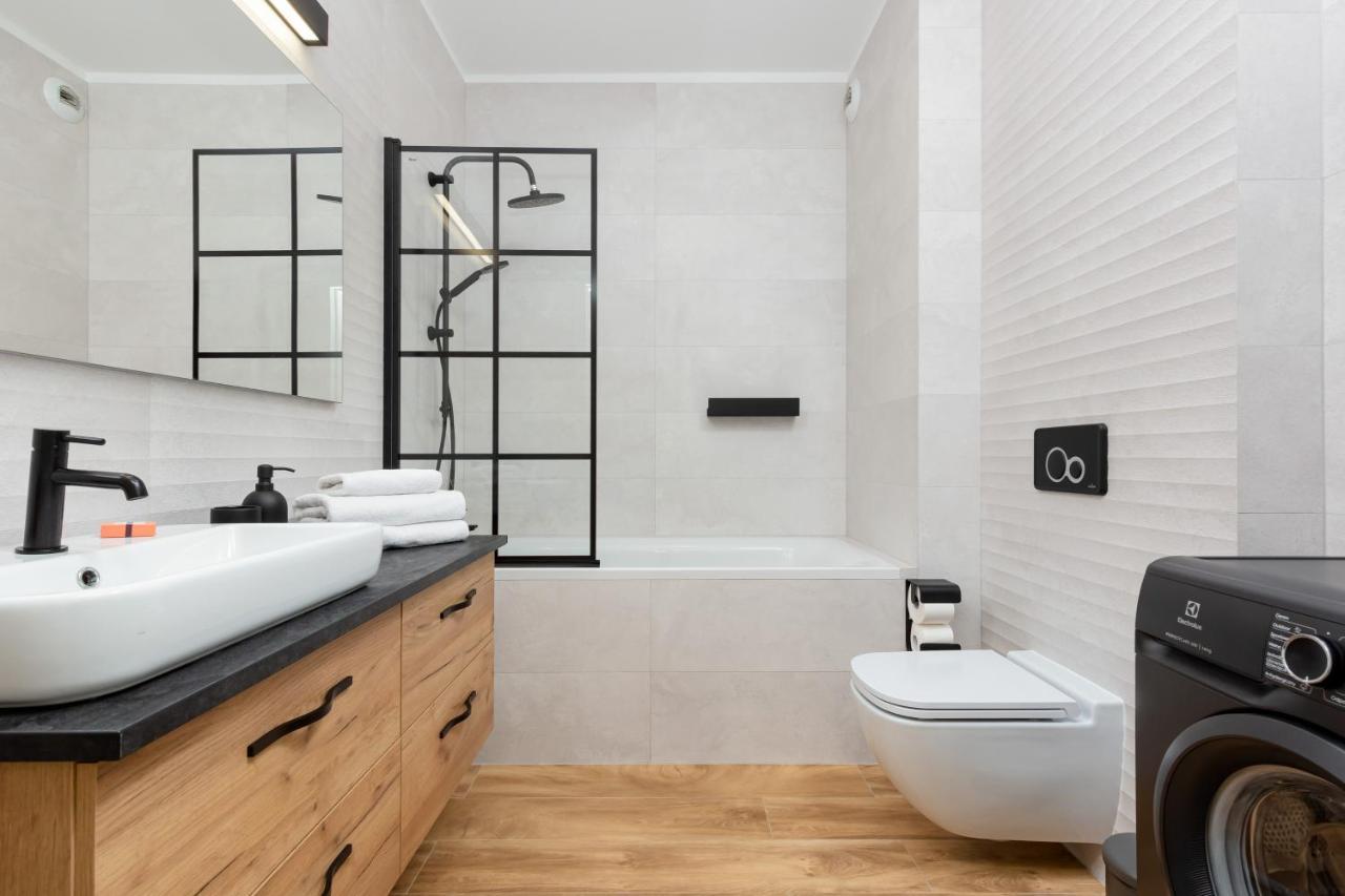 Awangarda Apartment Warsaw Ochota By Renters Prestige Exterior foto